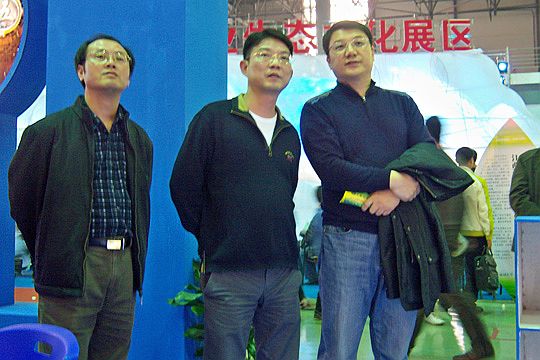 四特酒亮相鄱陽湖國際生態(tài)文化節(jié) 廖昶董事長展區(qū)現(xiàn)場(chǎng)促交流